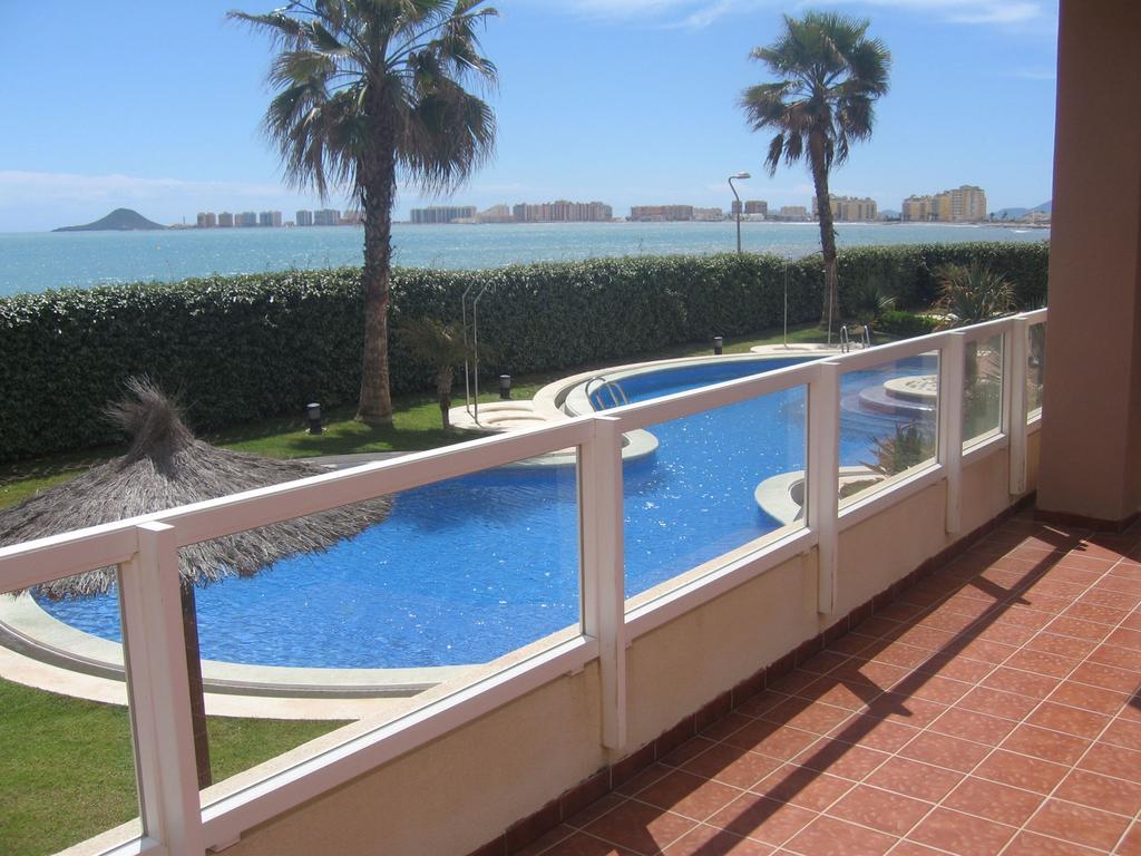 Apartamentos Punta Cormoran La Manga del Mar Menor Eksteriør bilde