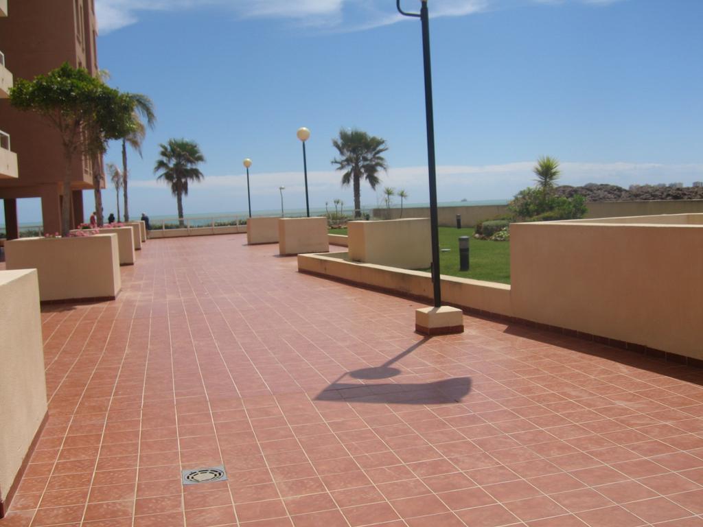 Apartamentos Punta Cormoran La Manga del Mar Menor Eksteriør bilde